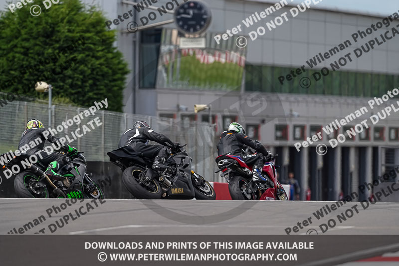 donington no limits trackday;donington park photographs;donington trackday photographs;no limits trackdays;peter wileman photography;trackday digital images;trackday photos